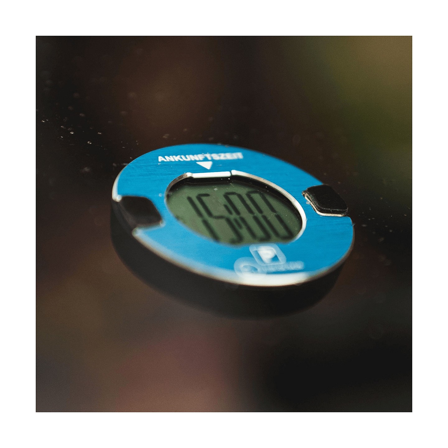 OOONO P-DISC NO1 (elektrische Parkscheibe) Blau — Buy in Cyprus with Fast Delivery