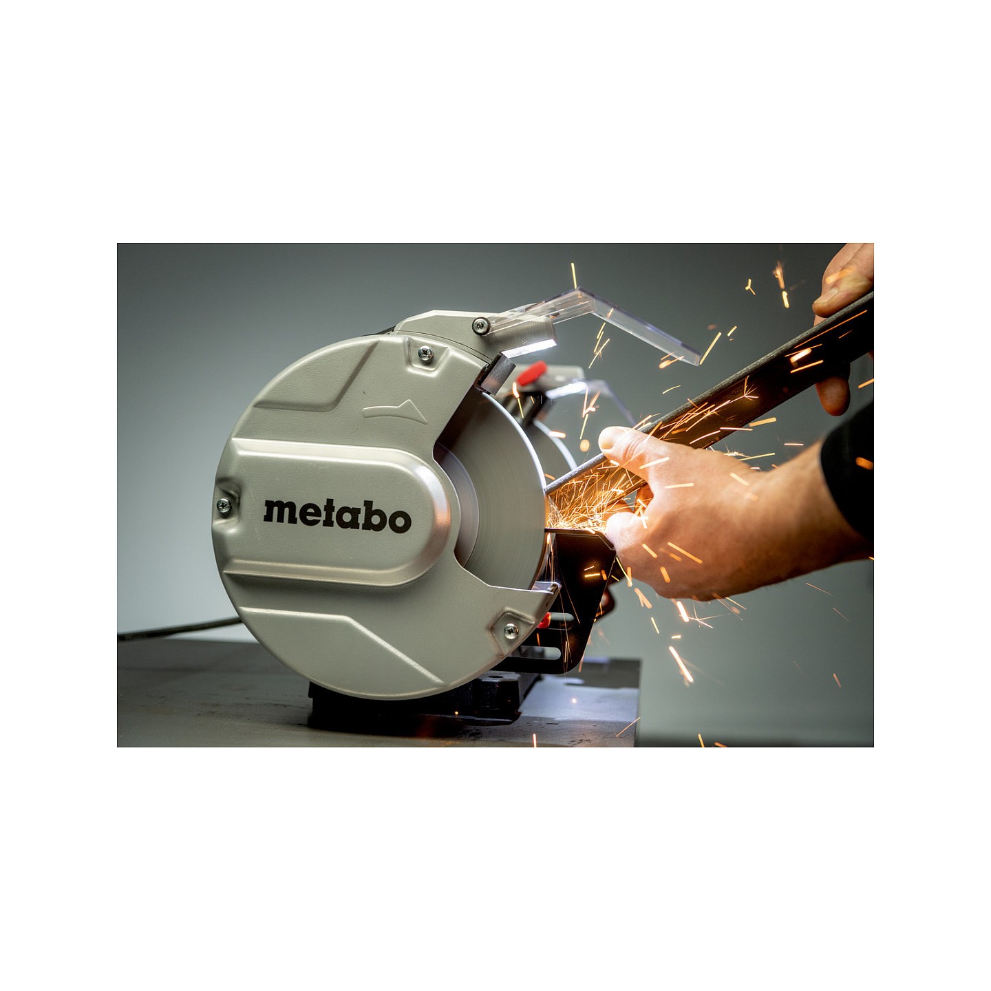 DS 200 Plus Doppelschleifmaschine — Buy in Cyprus with Fast Delivery
