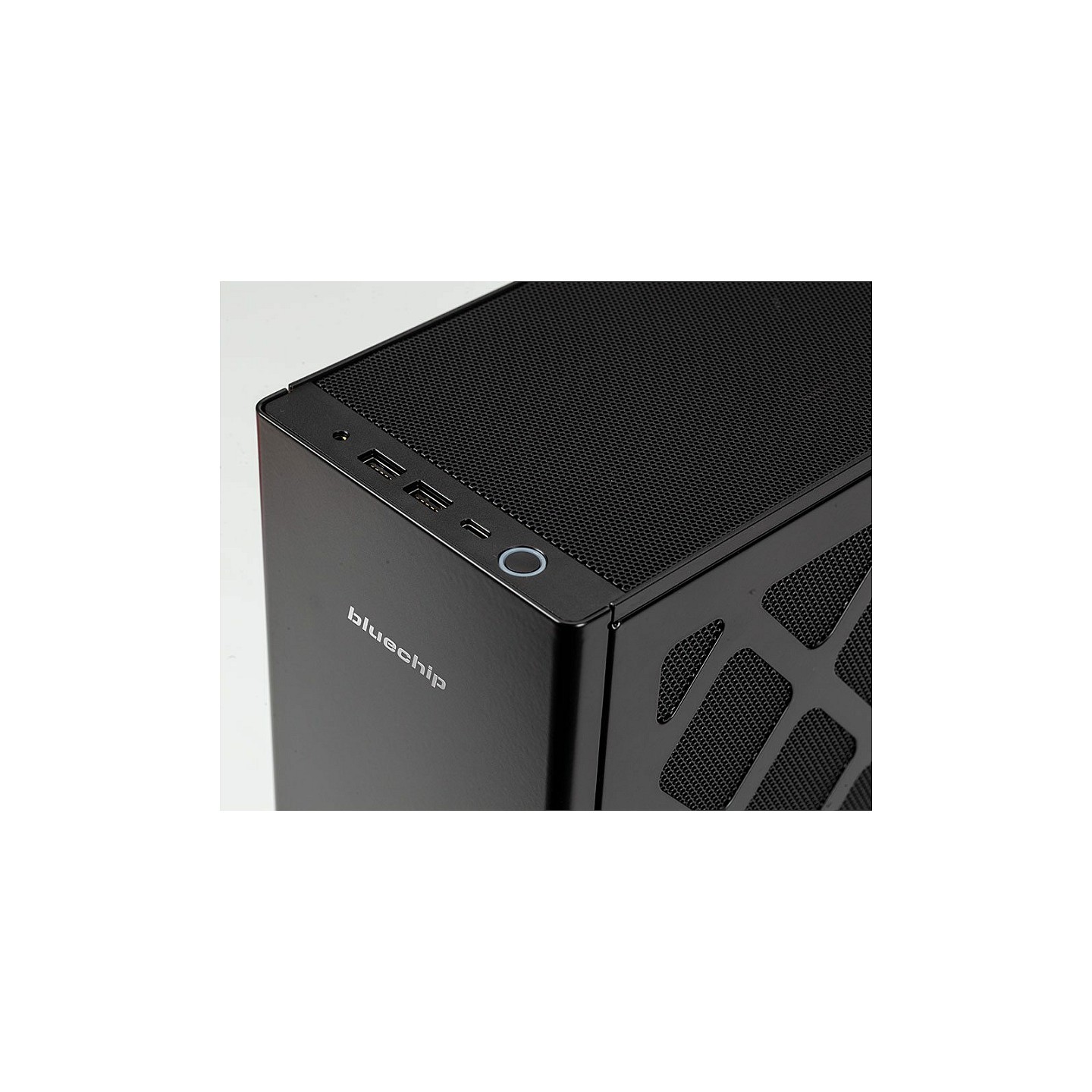 bluechip GAMINGline S1970 i9 14900K W11Home 16GB. 500GB SSD Intel® Wi-Fi 6E. Bluetooth 5.3 — Buy in Cyprus with Fast Delivery