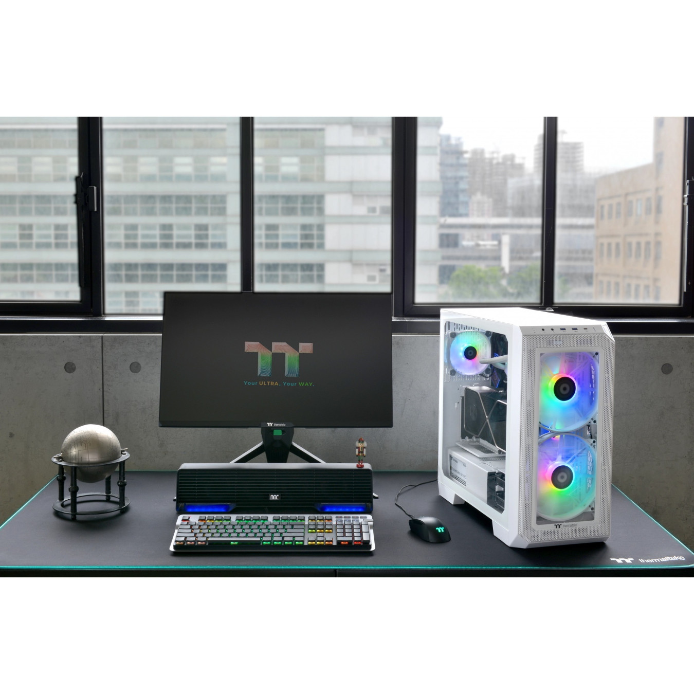 Thermaltake View 300 MX - Mid Tower PC Case - Snow White, Tempered Glass, ARGB Fans, E-ATX/ATX/mATX/Mini-ITX