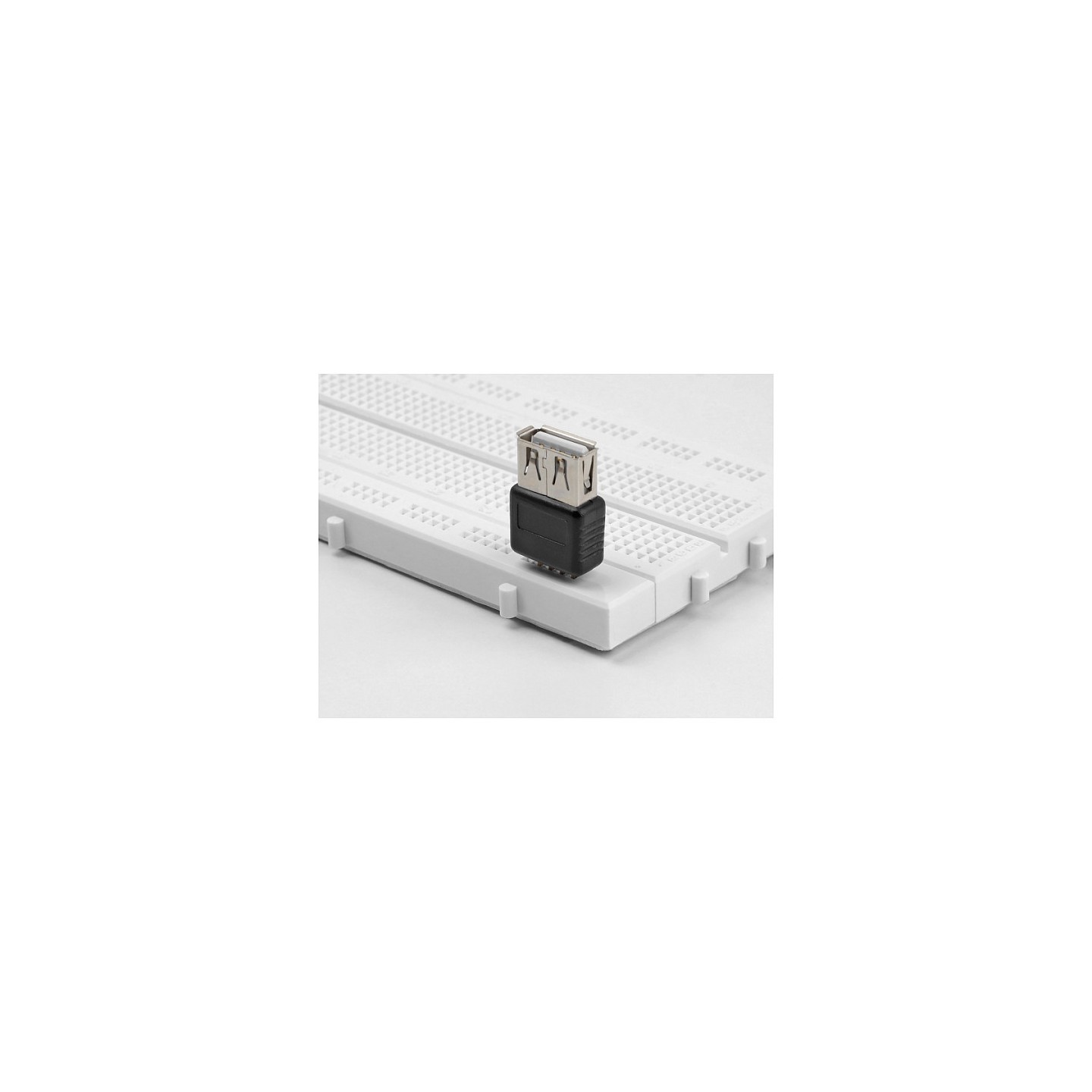 DELOCK Adapter USB 2.0 Typ-A Buchse to 4 Pin — Buy in Cyprus with Fast Delivery