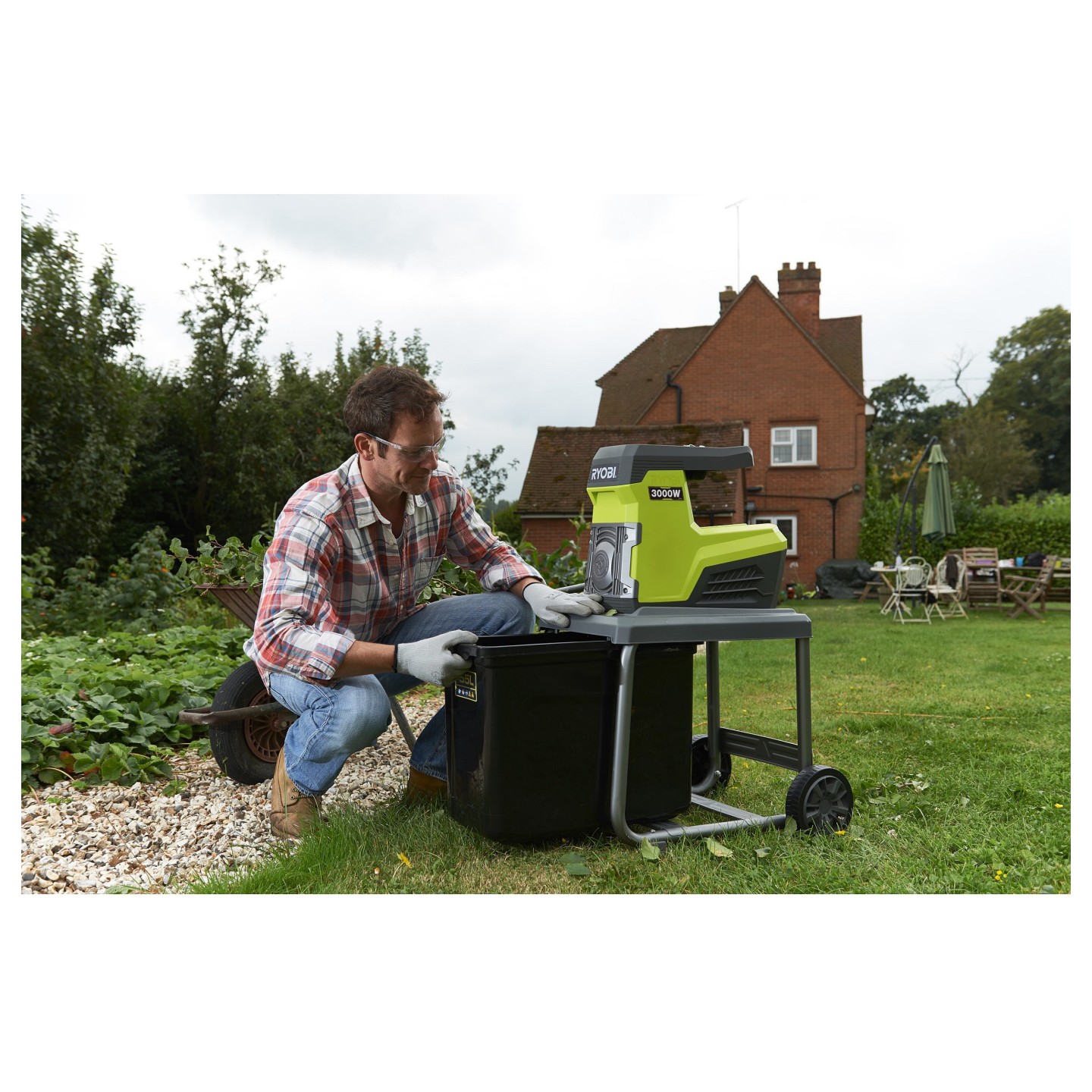 Ryobi RSH3045U 3000 W Elektro-Leisehäcksler — Buy in Cyprus with Fast Delivery
