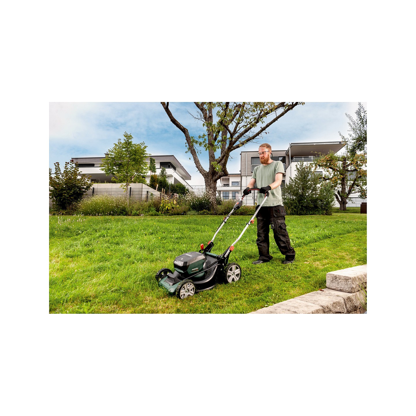 RM 36-18 LTX BL 46 solo Akku-Rasenmher — Buy in Cyprus with Fast Delivery