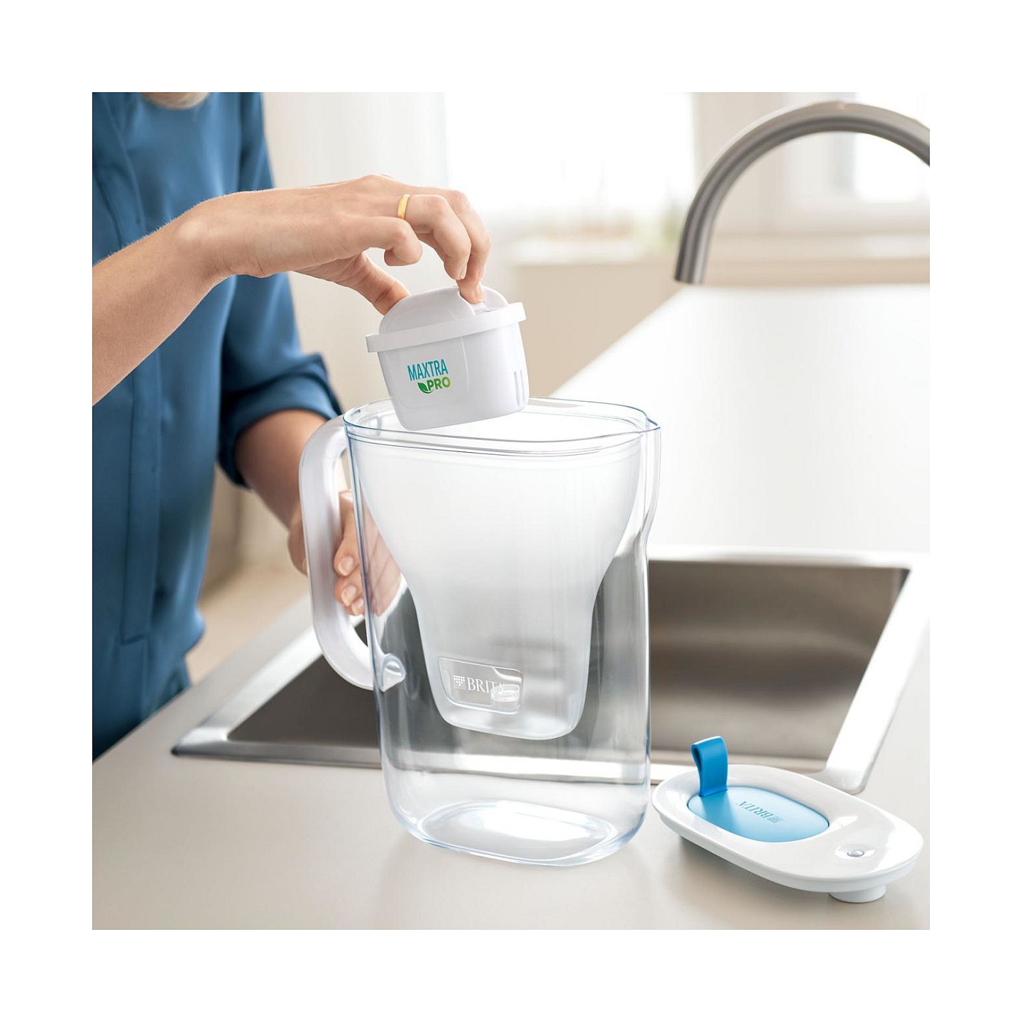 BRITA Tischwasserfilter Style eco blau inkl. 1 Filter — Buy in Cyprus with Fast Delivery