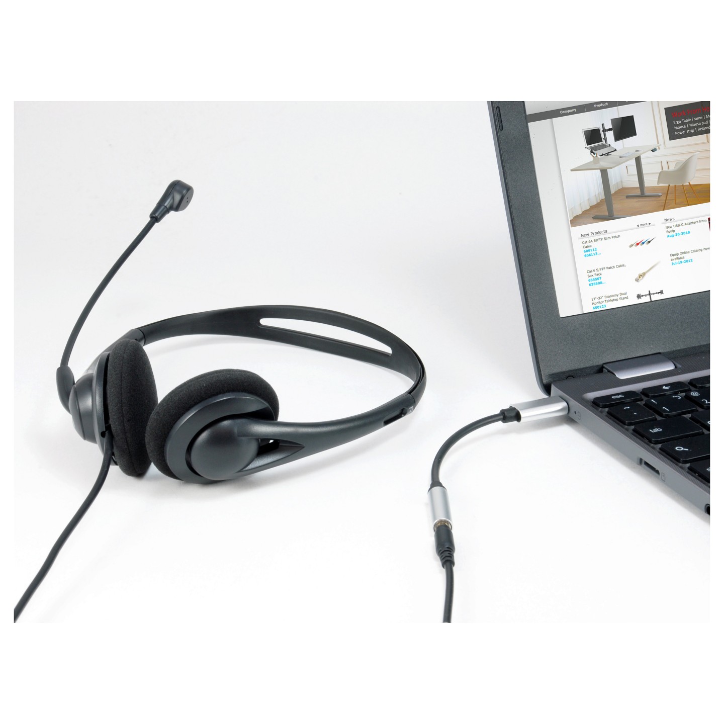 Equip Adapter USB-C - to Audio DAC 4-Pin 3.5mm St Bu 0.15m sw — Buy in Cyprus with Fast Delivery