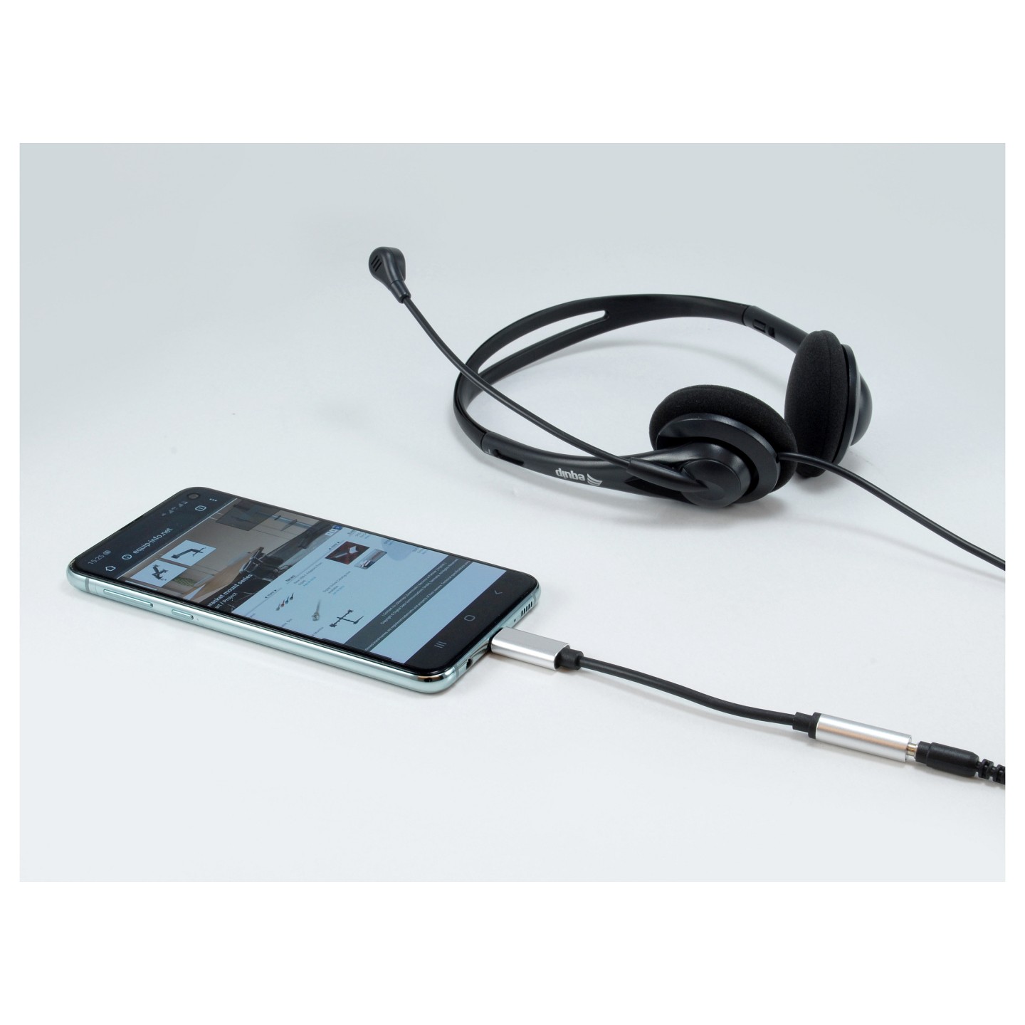Equip Adapter USB-C - to Audio DAC 4-Pin 3.5mm St Bu 0.15m sw — Buy in Cyprus with Fast Delivery