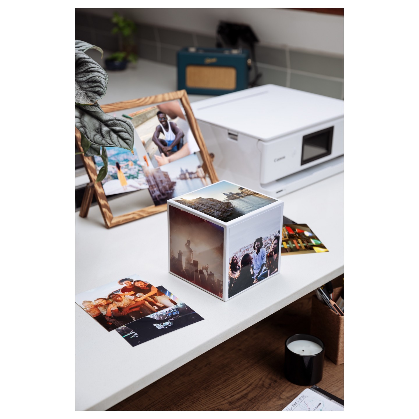 CANON Photo Cube Creative + PP-201 inkl.Fotopapier 40Bl. glossy blau — Buy in Cyprus with Fast Delivery