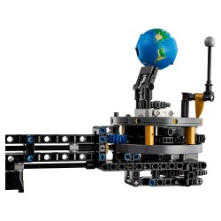 LEGO 42179 Technic Sonne Erde Mond Modell — Buy in Cyprus with Fast Delivery