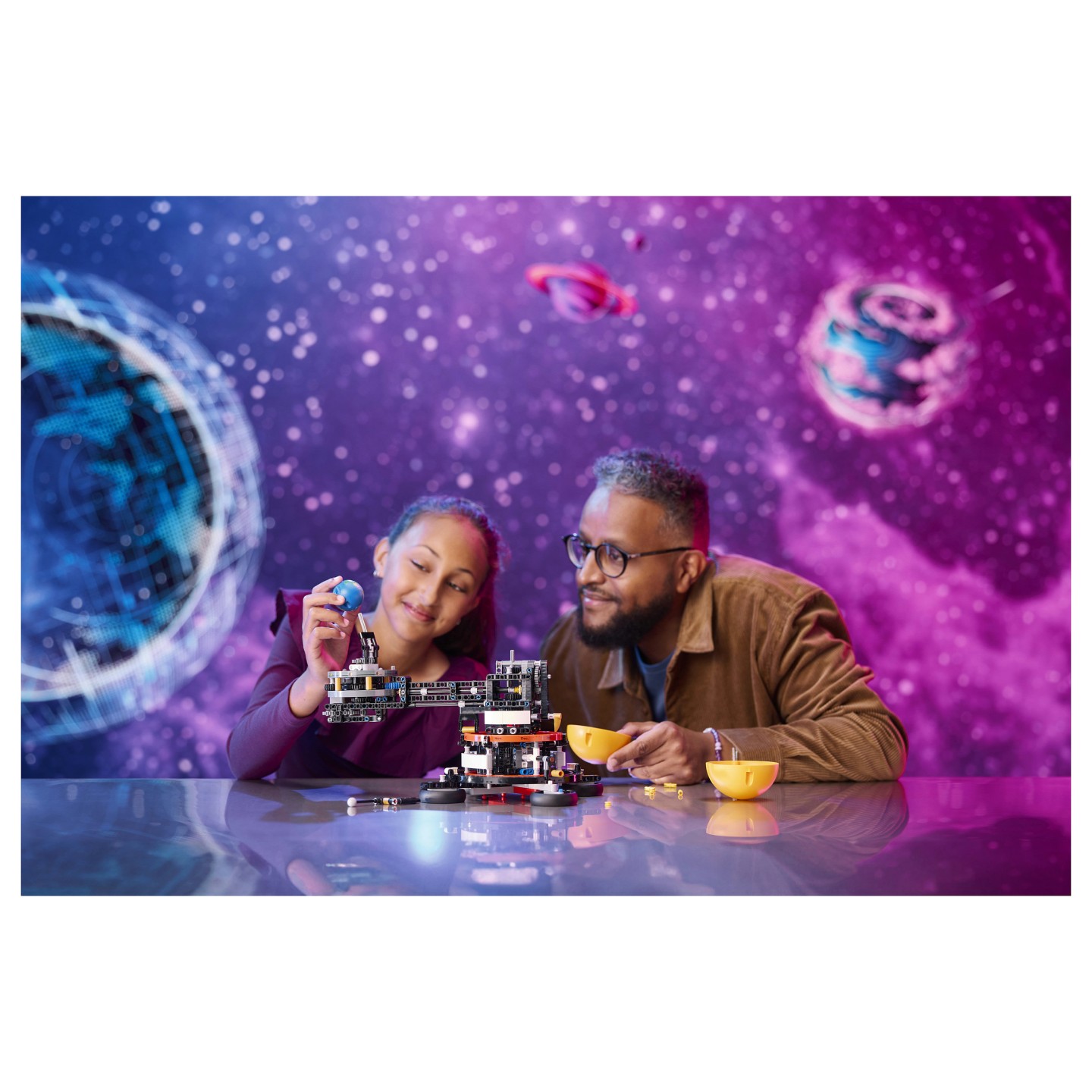 LEGO 42179 Technic Sonne Erde Mond Modell — Buy in Cyprus with Fast Delivery