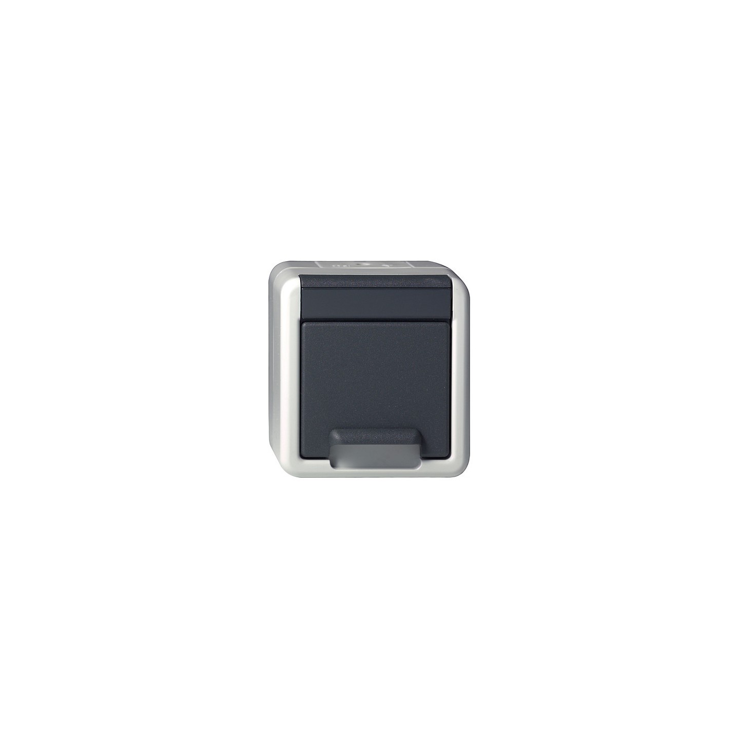 GIRA 444030 SCHUKO KD WG AP Grau — Buy in Cyprus with Fast Delivery