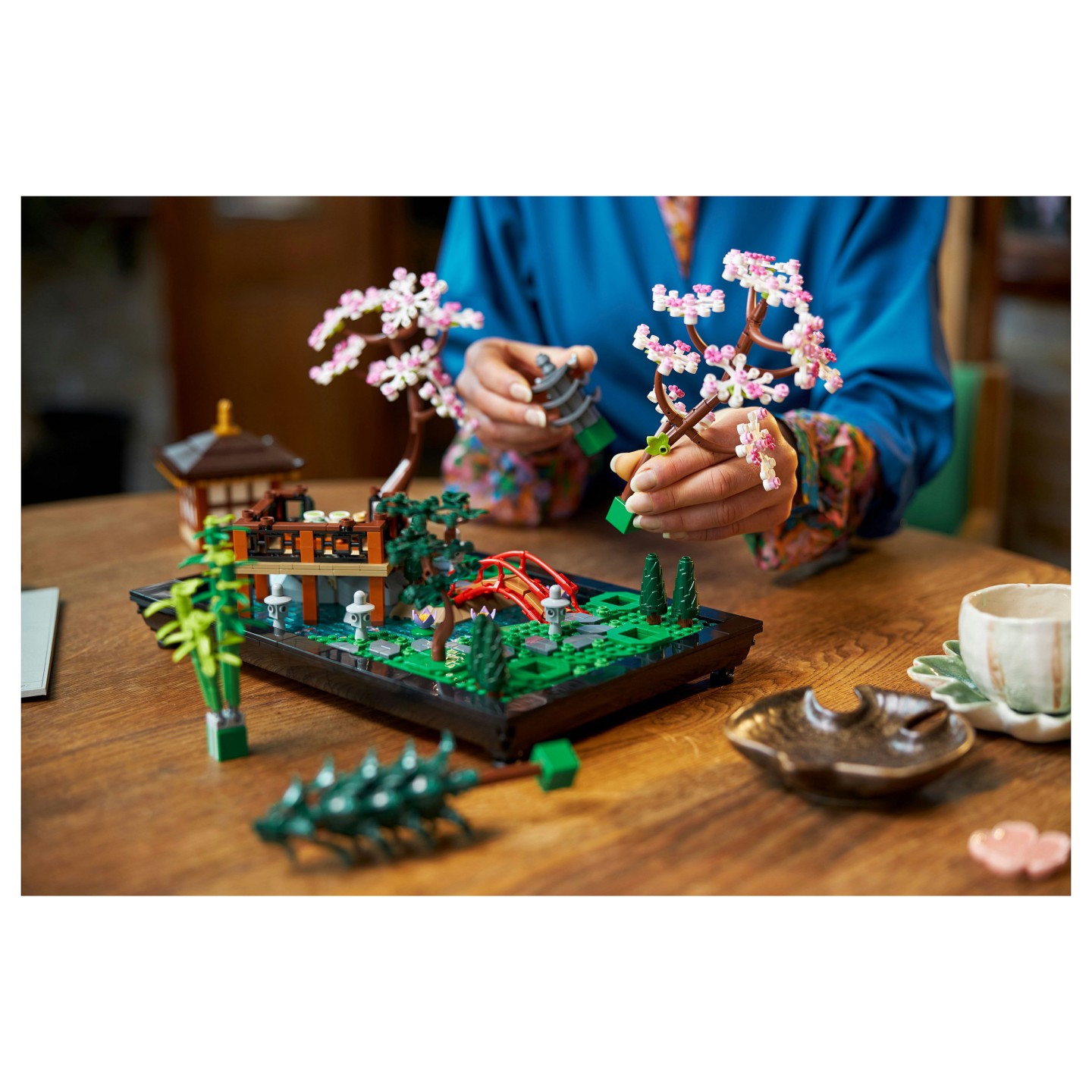 LEGO ICONS 10315 Garten der Stille — Buy in Cyprus with Fast Delivery