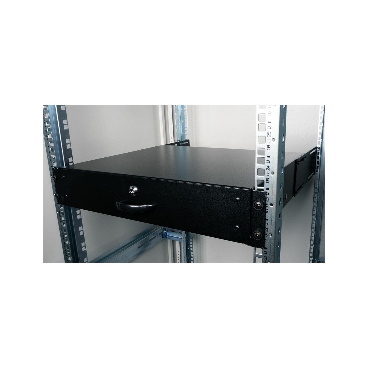 Equip Schublade 19' für Serverschränke 2U. abschließbar sw — Buy in Cyprus with Fast Delivery
