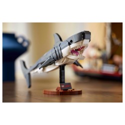 LEGO 21350 Ideas Der weie Hai — Buy in Cyprus with Fast Delivery