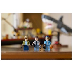 LEGO 21350 Ideas Der weie Hai — Buy in Cyprus with Fast Delivery