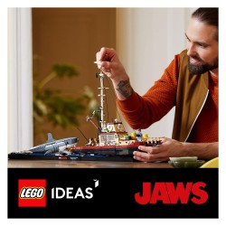 LEGO 21350 Ideas Der weie Hai — Buy in Cyprus with Fast Delivery