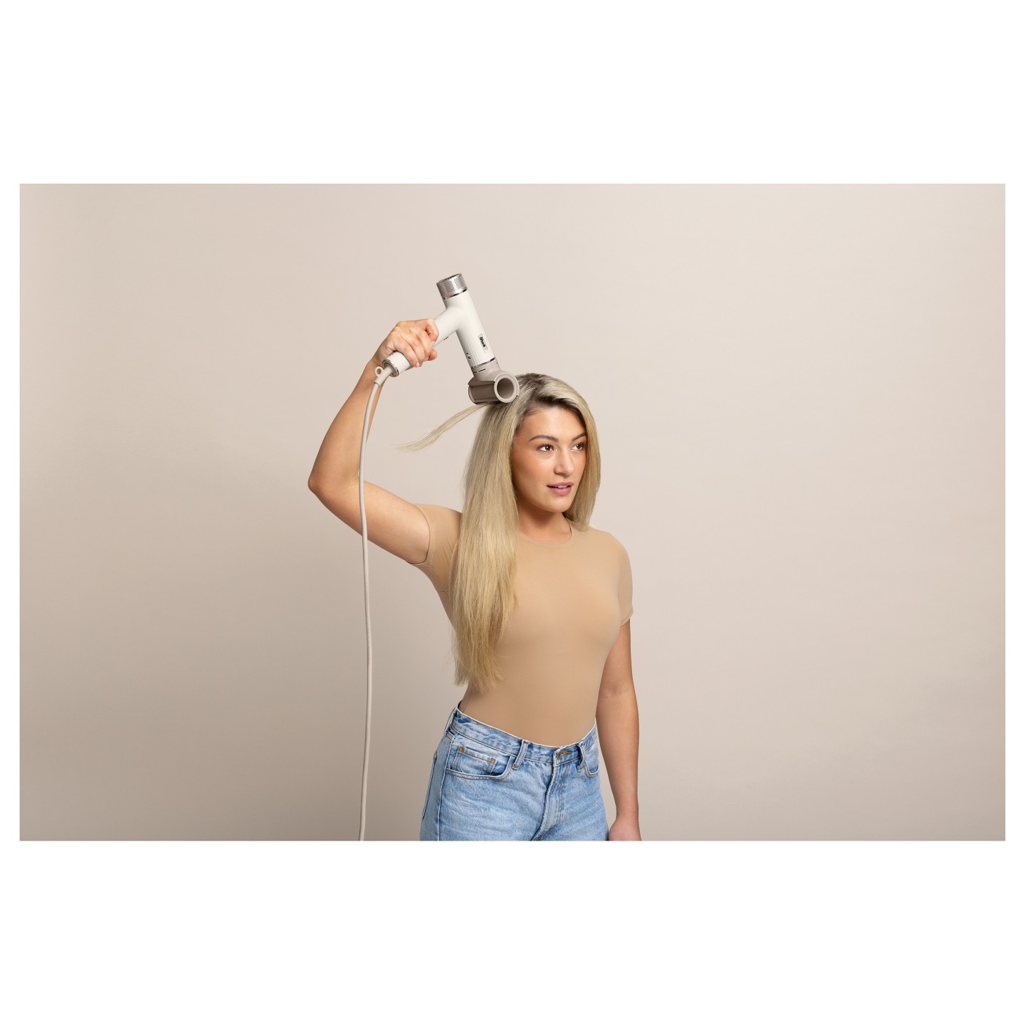 HD333EU SpeedStyle Haartrockner. silk — Buy in Cyprus with Fast Delivery