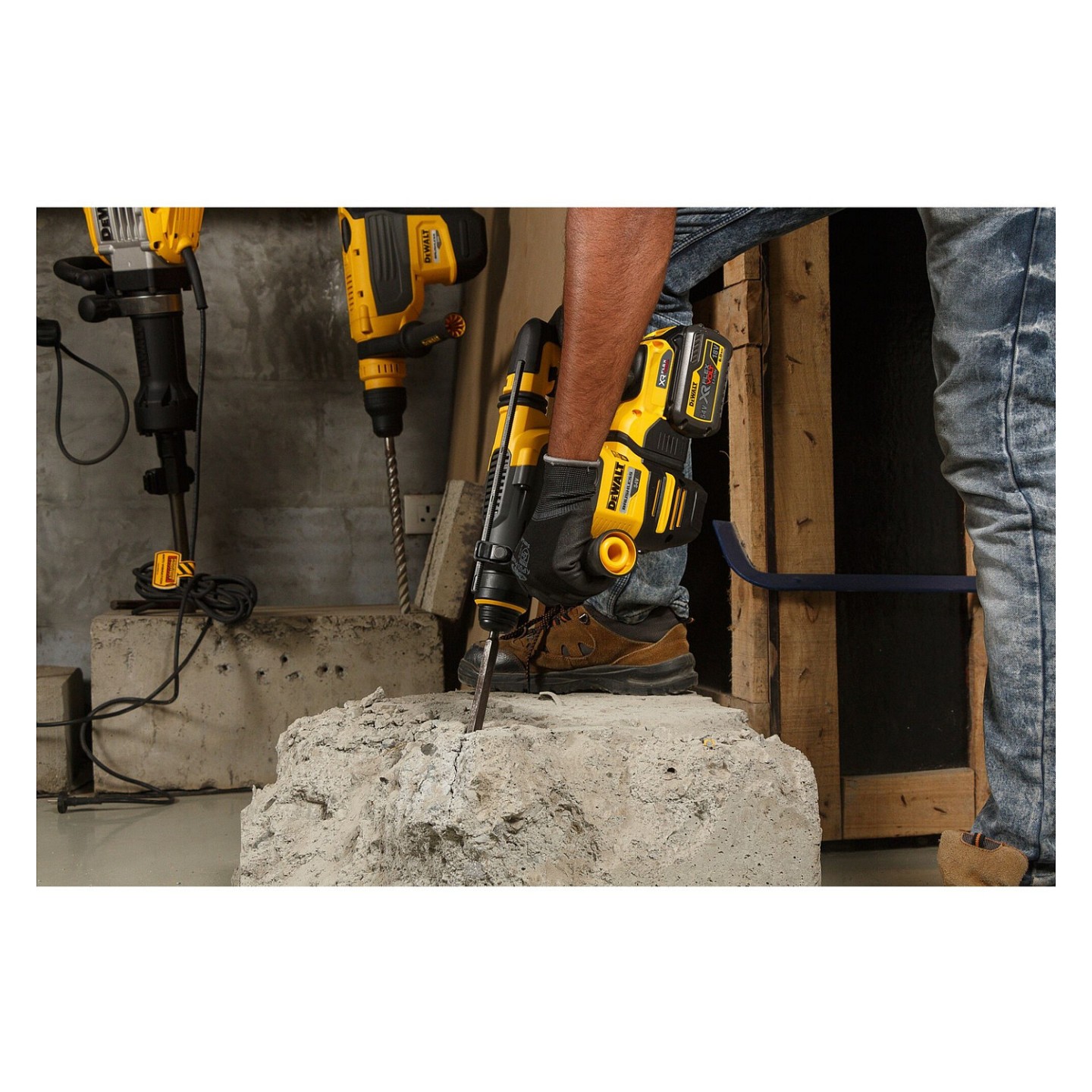 DEWALT Flexvolt Akku-Kombihammer SDS-plus. 54V. Basisv — Buy in Cyprus with Fast Delivery