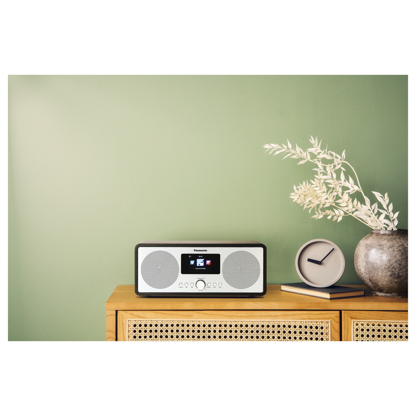 Panasonic RF-D40EG-K schwarz — Buy in Cyprus with Fast Delivery