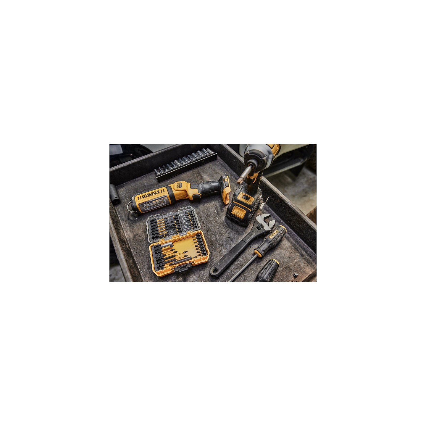 DeWalt DCF850N-XJ Akku-Schlagschrauber — Buy in Cyprus with Fast Delivery