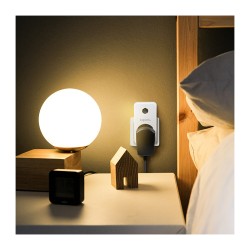 Logilink Steckdosenadapter mit Dämmerungssensor. 1xCEE 7 3 — Buy in Cyprus with Fast Delivery