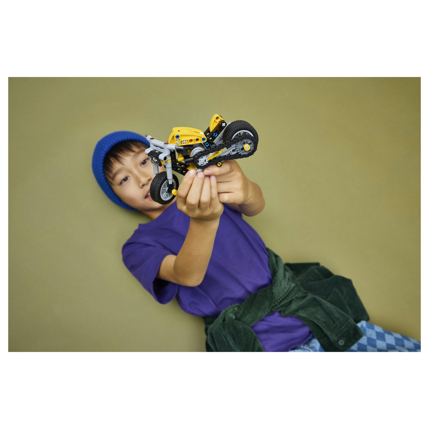 LEGO 42225 Technic Gelbes Motorrad — Buy in Cyprus with Fast Delivery