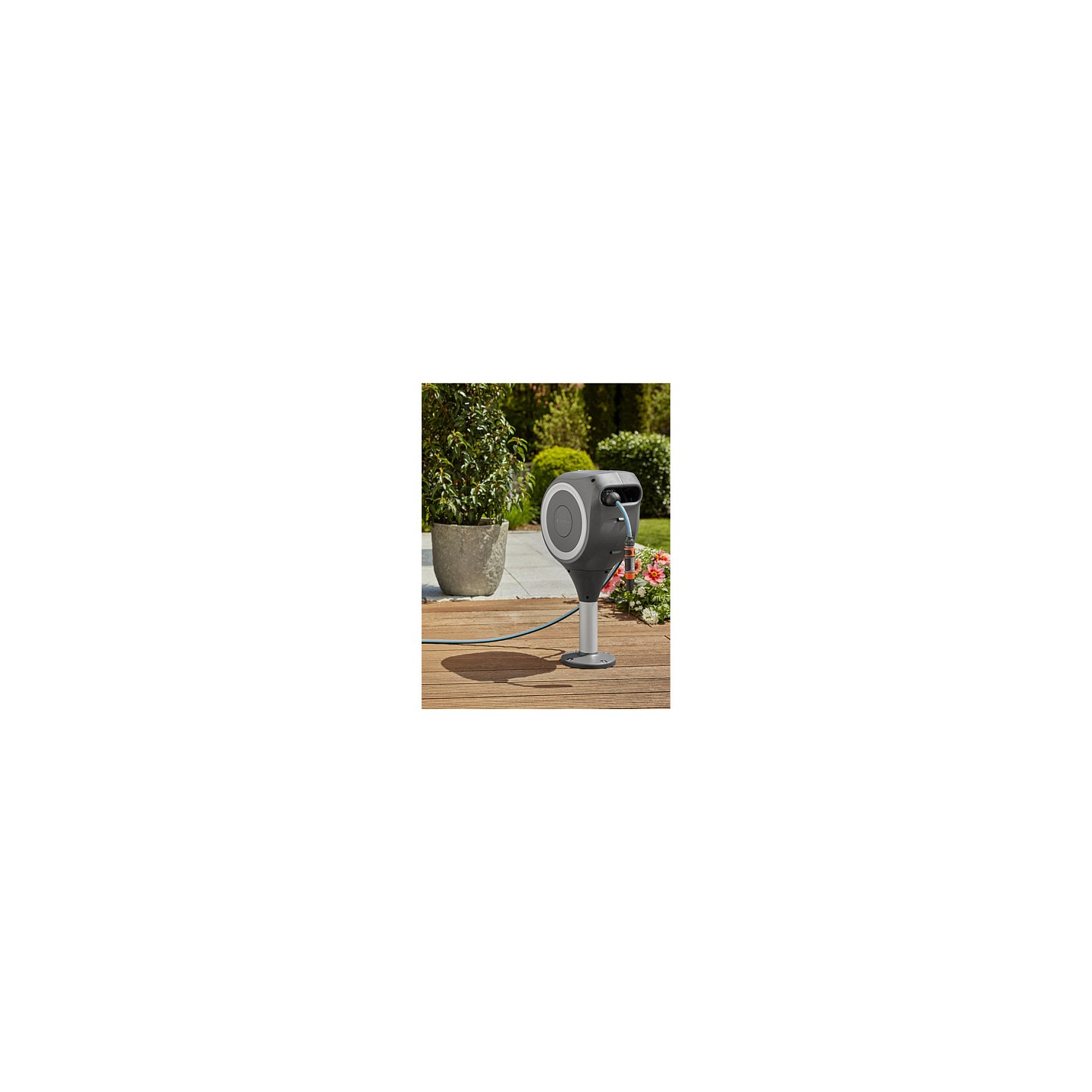 Gardena Terrassen-Schlauchbox RollUp S (weiß) 15 m — Buy in Cyprus with Fast Delivery
