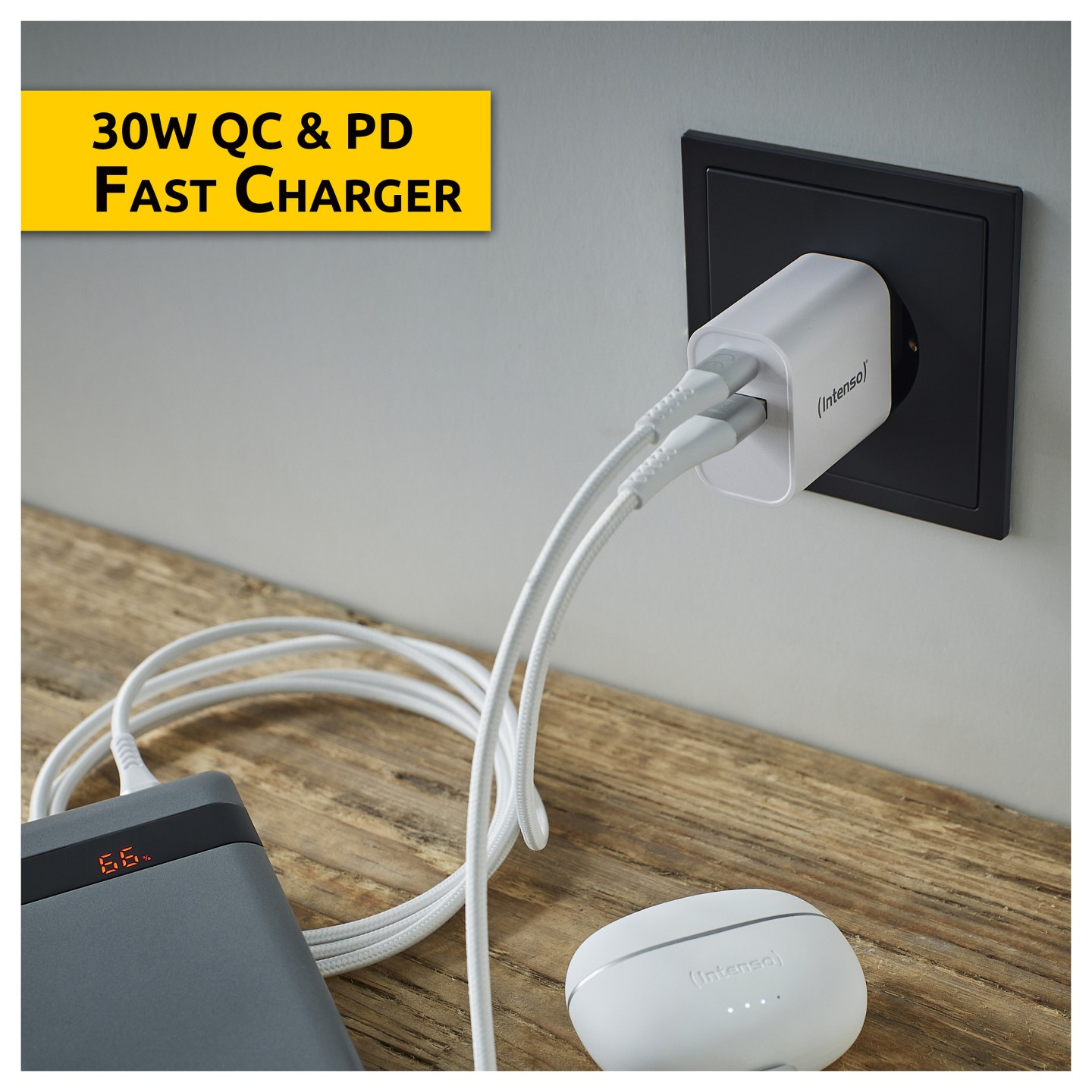 Intenso Power Adapter W30AC. Anschlüsse: 1x USB-A. 1x USB-C Output: max. 30 Watt. Weiß — Buy in Cyprus with Fast Delivery