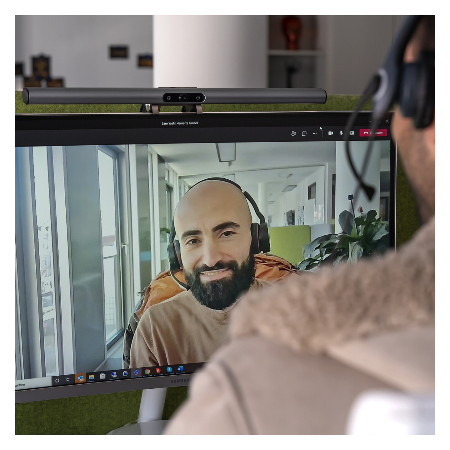 4smarts 2in1 LightBar Pro + Webcam sliver — Buy in Cyprus with Fast Delivery