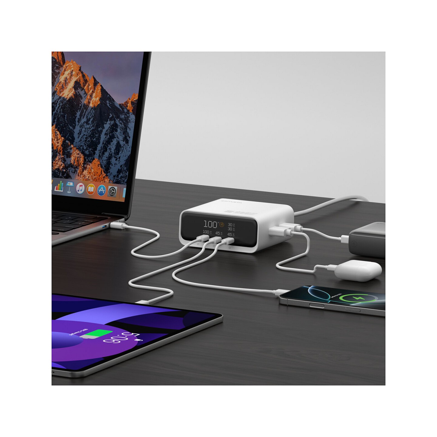 4smarts Desk Charger GaN Screen 100W 3C+2A. wei — Buy in Cyprus with Fast Delivery