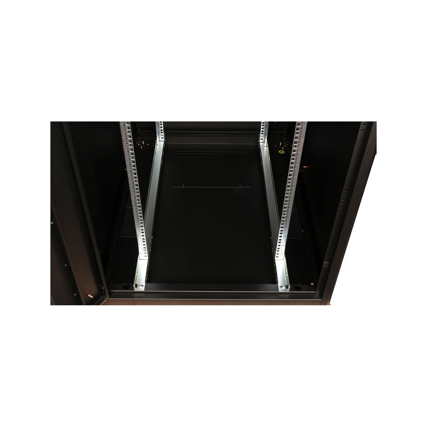 ROLINE 19-Zoll Serverschrank Basic 42 HE. 800x1000 BxT perforiert schwarz — Buy in Cyprus with Fast Delivery