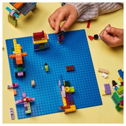 LEGO Classic Blaue Bauplatte 11025 — Buy in Cyprus with Fast Delivery