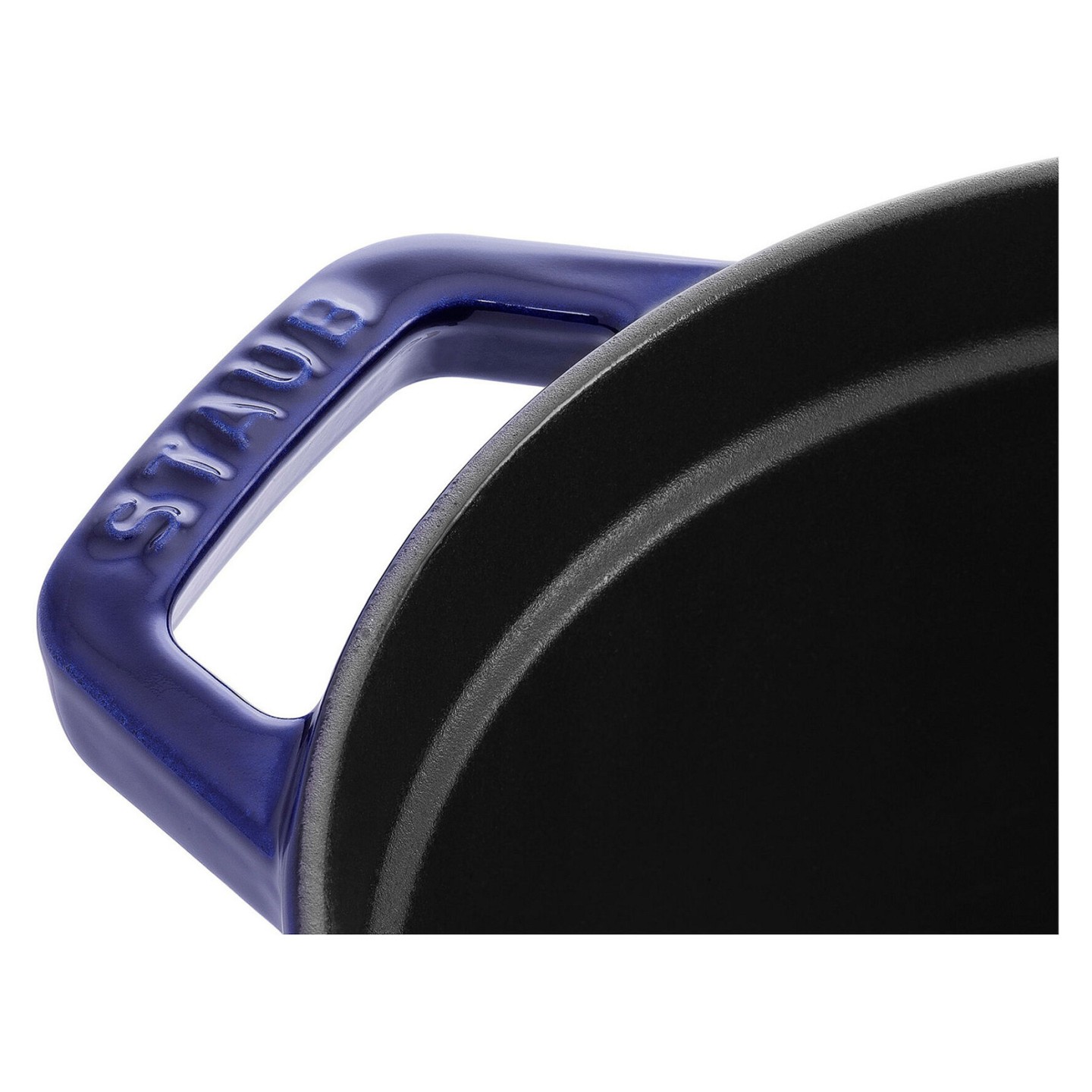 Staub La Cocotte 29cm oval dunkelblau. Gusseisen — Buy in Cyprus with Fast Delivery