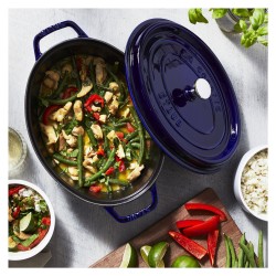 Staub La Cocotte 29cm oval dunkelblau. Gusseisen — Buy in Cyprus with Fast Delivery
