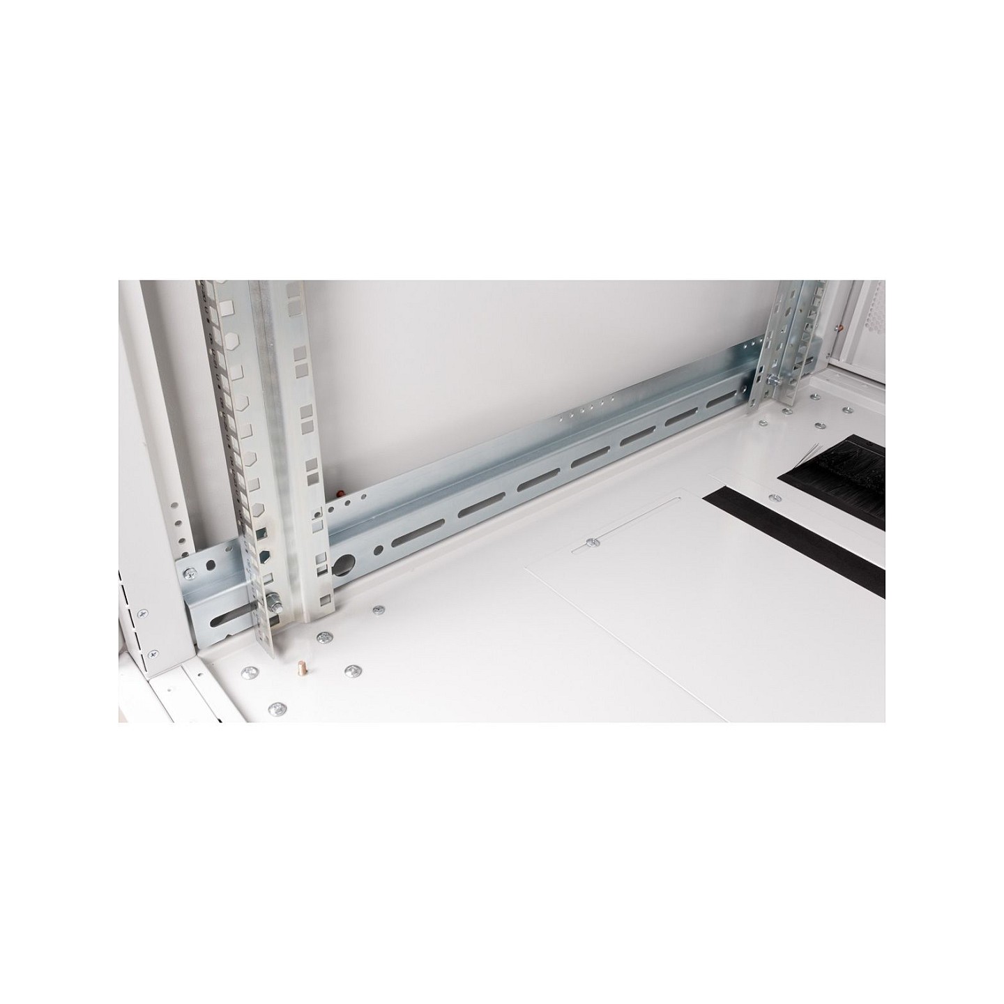 ROLINE 19-Zoll Serverschrank Pro 26 HE. 600x1000 BxT grau Plexiglas — Buy in Cyprus with Fast Delivery