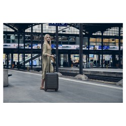 WENGER Syntry Carry-On Case with Laptop Compartment — Buy in Cyprus with Fast Delivery