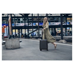 WENGER Syntry Carry-On Case with Laptop Compartment — Buy in Cyprus with Fast Delivery