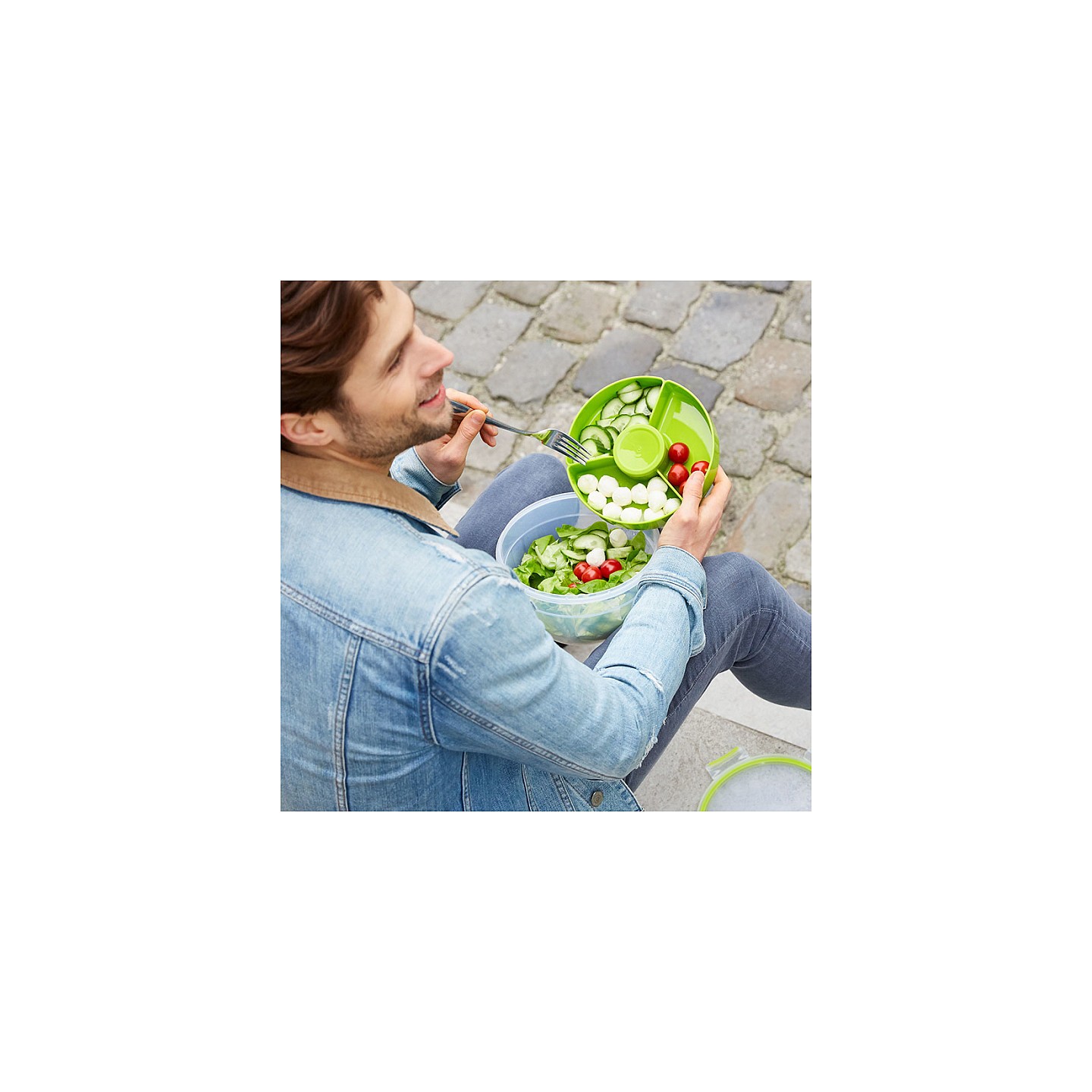 Emsa N1060700 Clip & Go Salatbox rund mit Einsatz und Dressingbox transparent. g — Buy in Cyprus with Fast Delivery
