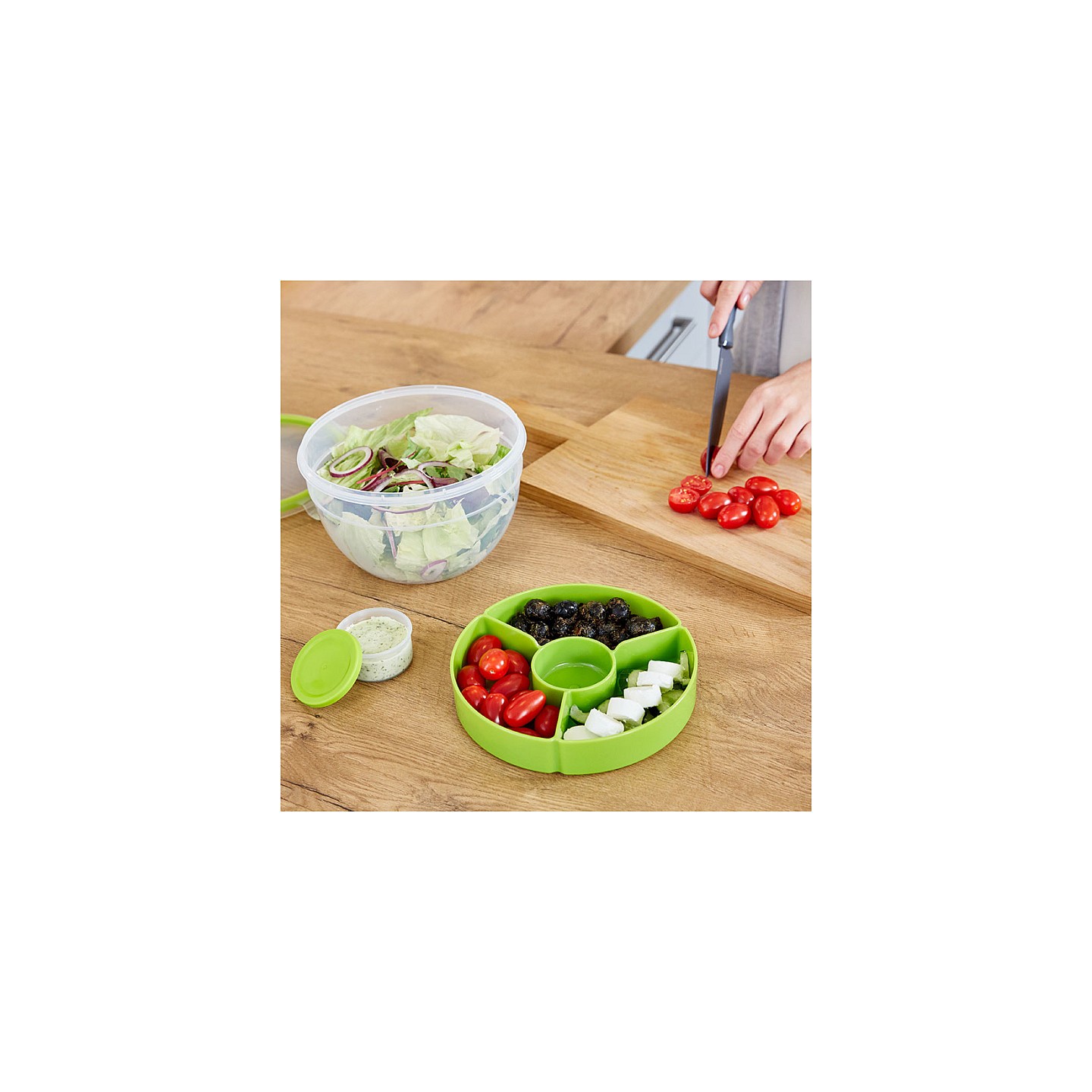 Emsa N1060700 Clip & Go Salatbox rund mit Einsatz und Dressingbox transparent. g — Buy in Cyprus with Fast Delivery
