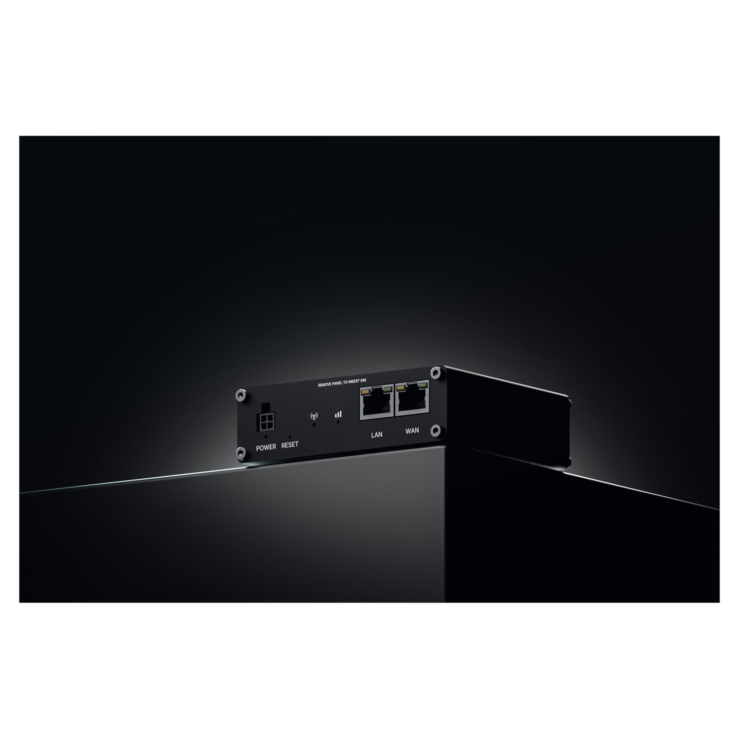 TELTONIKA NETWORKS RUTM30 DUAL SIM eSIM 5G 4G LTE 3G Router — Buy in Cyprus with Fast Delivery