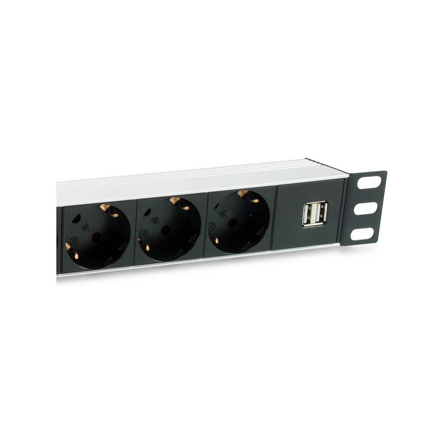 Equip Steckdosenleiste 19'(1HE)7fach Schuko16A.1.8m Kabl. si — Buy in Cyprus with Fast Delivery