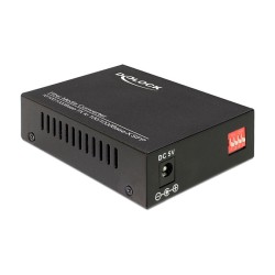 Medienkonverter 10 100 1000Base-T zu 100 1000Base-X SFP — Buy in Cyprus with Fast Delivery