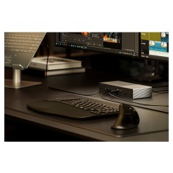 Kensington Dockingstation EQ Thunderbolt5 Triple mit 140W PD — Buy in Cyprus with Fast Delivery
