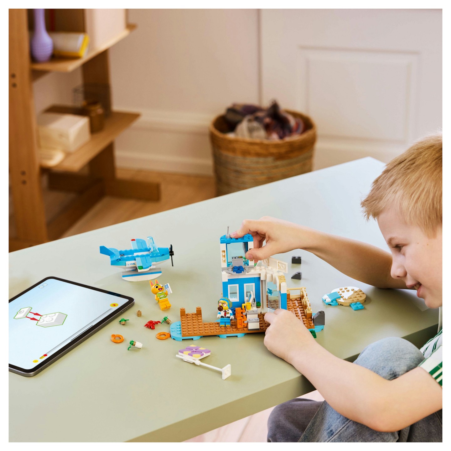 LEGO 77051 Animal Crossing Flieg mit Dodo Airlines — Buy in Cyprus with Fast Delivery