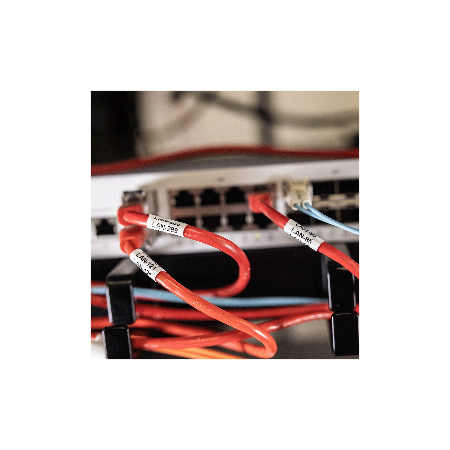 Brother P-Touch PT-E720BT Etikettendrucker — Buy in Cyprus with Fast Delivery