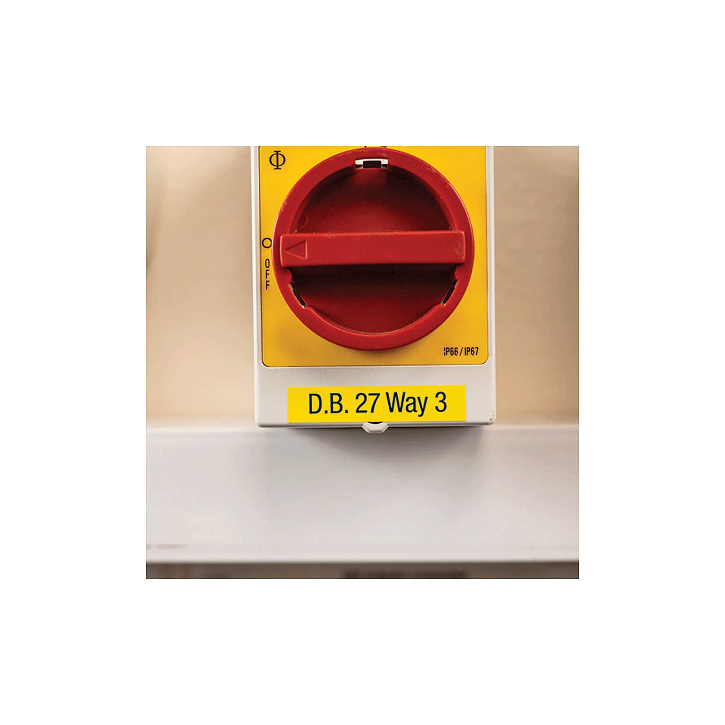 Brother P-Touch PT-E720BT Etikettendrucker — Buy in Cyprus with Fast Delivery