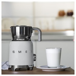 SMEG MFF11WHEU Milchaufschäumer 50`s Style weiß — Buy in Cyprus with Fast Delivery