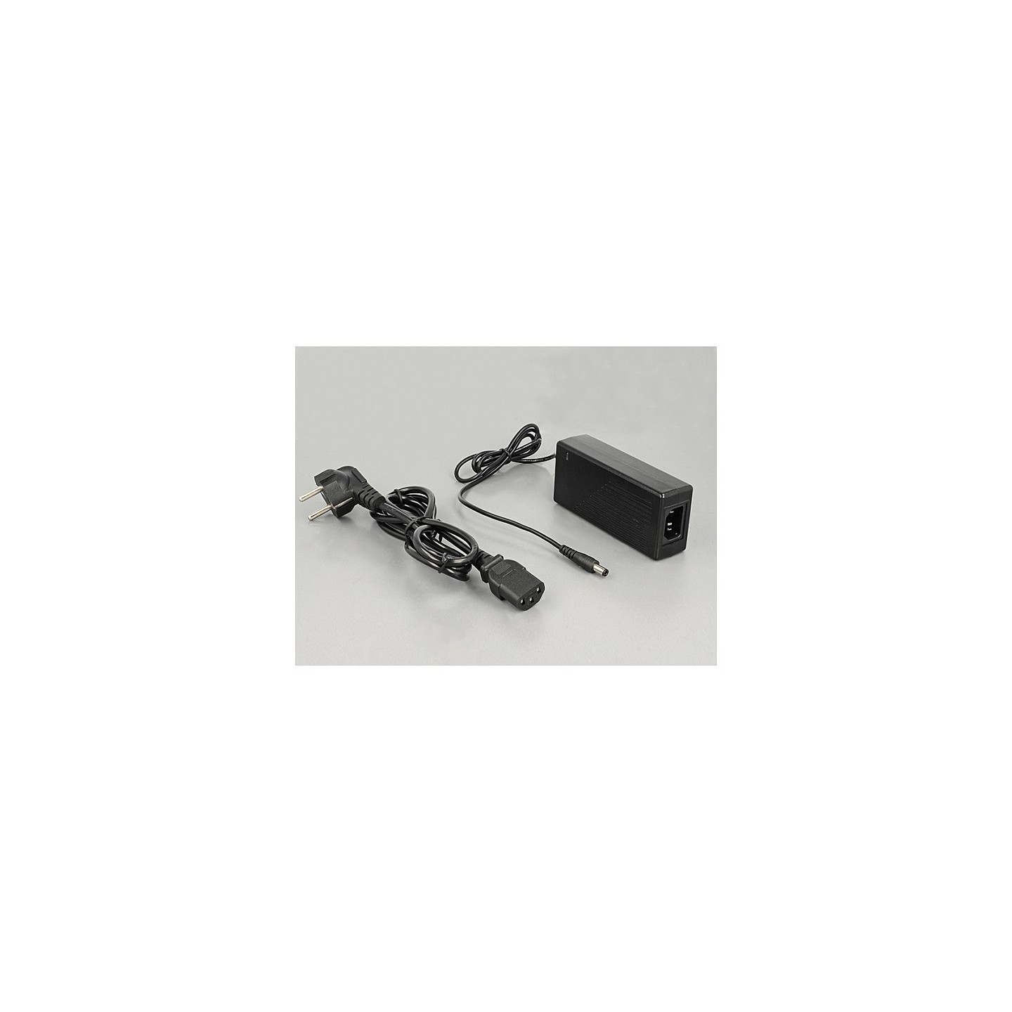 PoE+ Medienkonverter 10 100 1000Base-T zu SFP — Buy in Cyprus with Fast Delivery