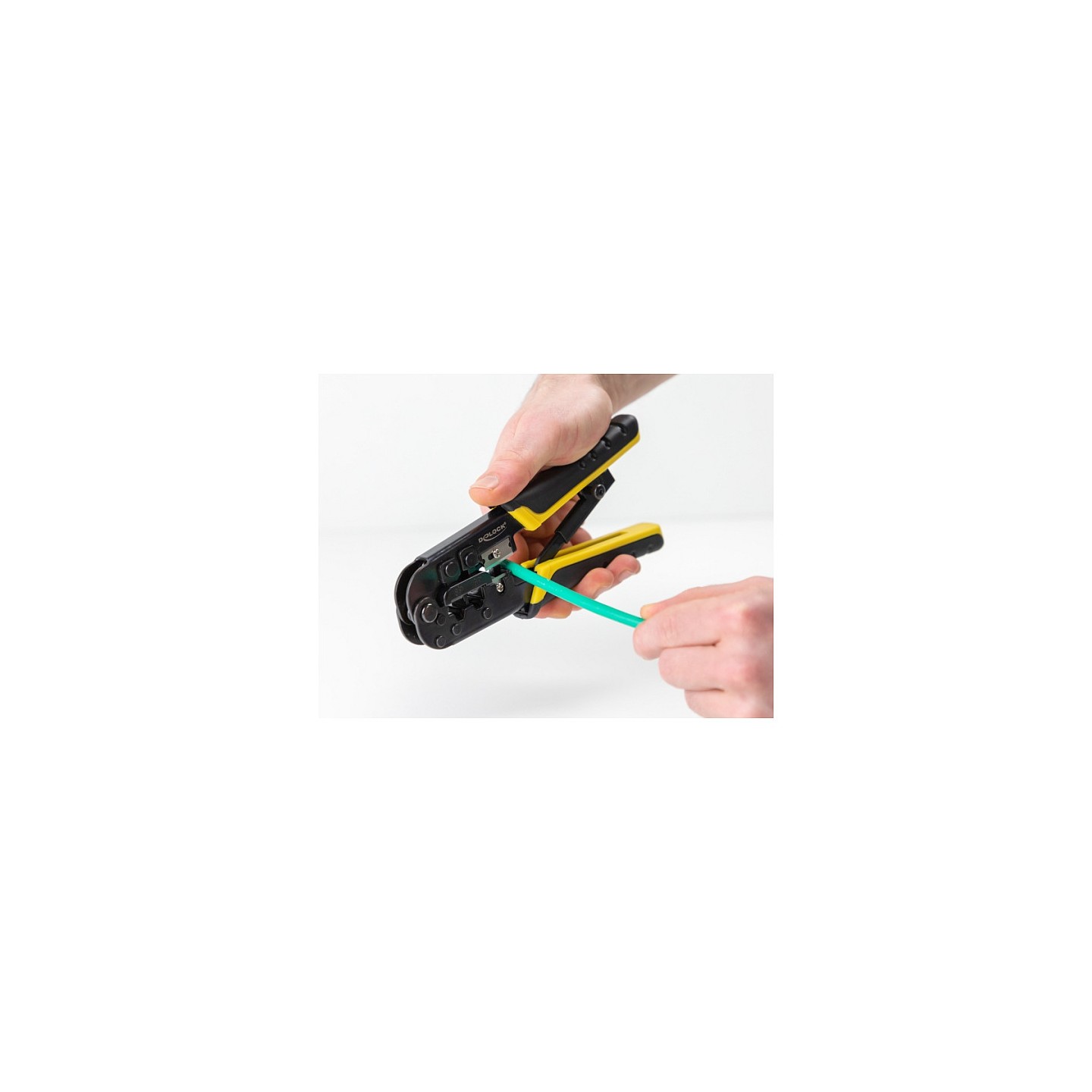 Universelle Crimpzange mit Abisolierer für 8P (RJ45) oder 6P (RJ12 11) Stecker — Buy in Cyprus with Fast Delivery