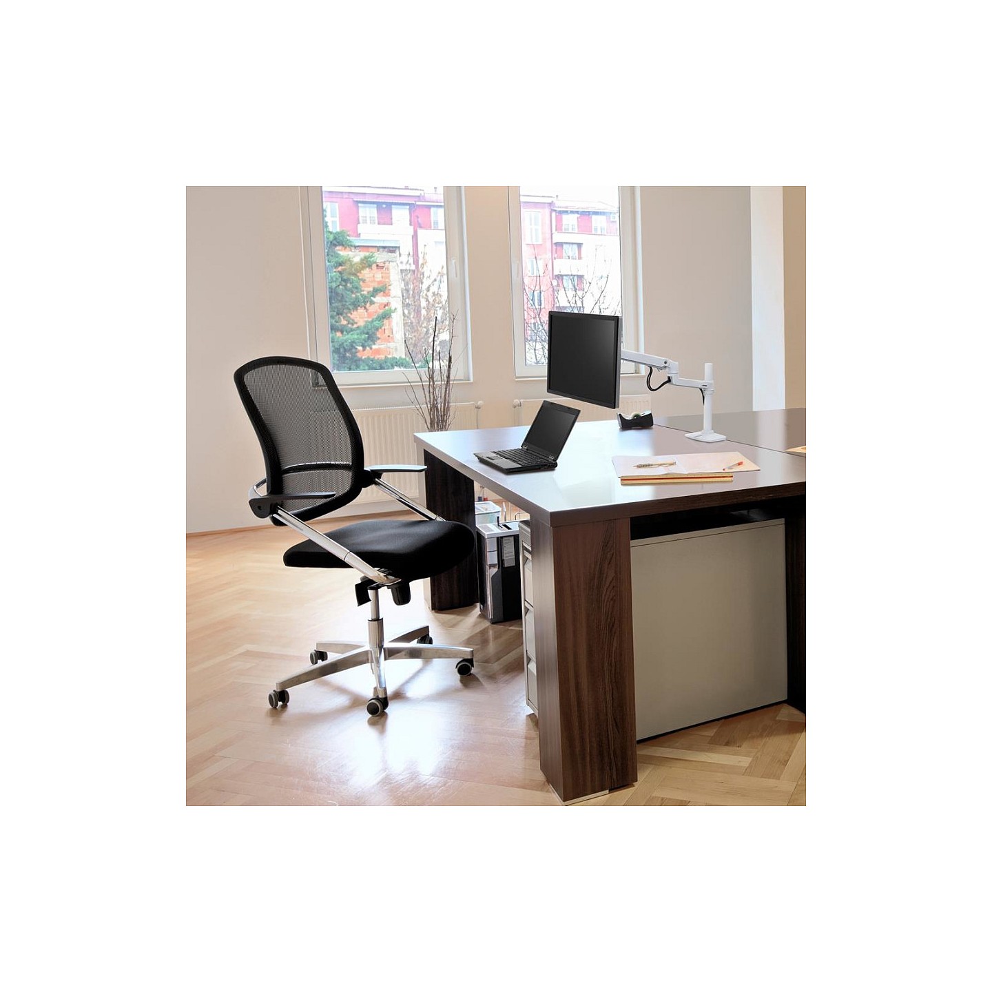 Ergotron LX Desk Mount Monitor Arm. Tall Pole - Befestigungskit (Gelenkarm) — Buy in Cyprus with Fast Delivery