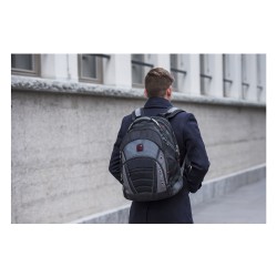 WENGER Synergy Notebook Rucksack fuer 35.8 bis 39.6cm 14.1 bis 15.6Zoll Tablet. Laptop schwarz grau